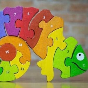 Begin Again Counting Chameleon Bilingual Wooden Children's Puzzle